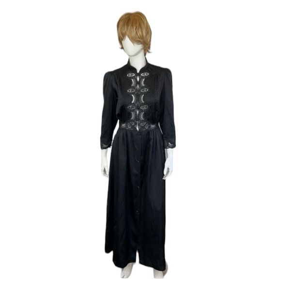 Rosa Puleo Szule Lily of France Vintage 60’s Black Long Lace Night Gown Robe S